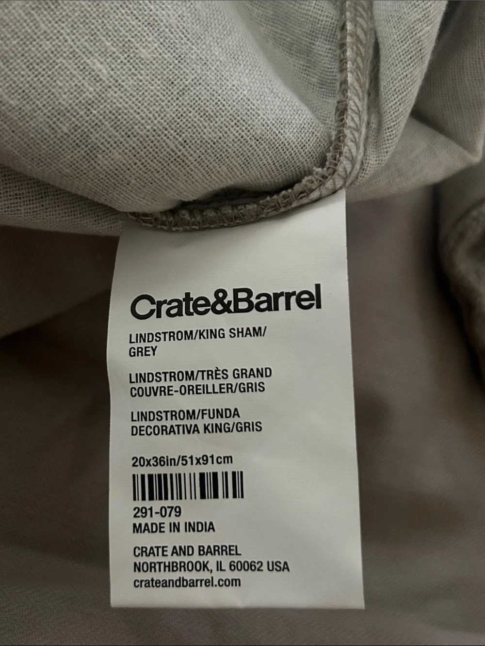 🌻 Crate & Barrel LINDSTROM KING SHAMS